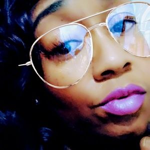🤸🎊❤️POSH GLITTER TOSS CHICA🎆🤸🎊